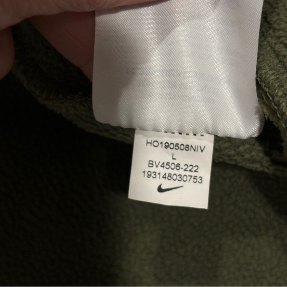 Nike SPORTSWEAR WINTERIZED FULL-ZIP HOODIE Youth Green & Black Size Large - Picture 10 of 14